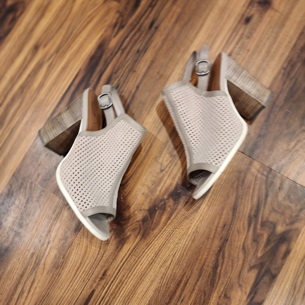 Kelsi Dagger Brooklyn Goya Peep-toe Slingback Sandal - Picture 9 of 11